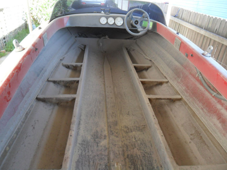 boat_floor_repair_05 Custom Fibreglassing